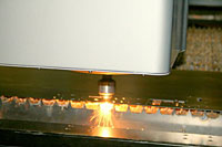 automated-laser-cutting_small-photo01